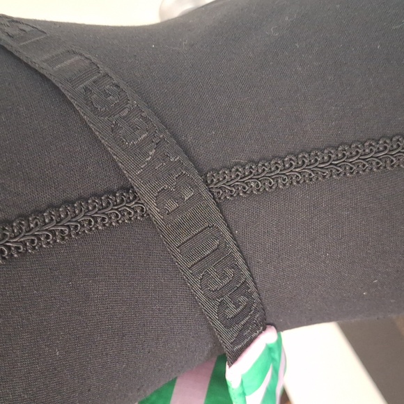 BAGGU Pink Green Awning Stripe Puffy Fanny Pack - Picture 5 of 13